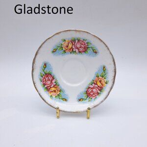 Gladstone Orphan Saucer